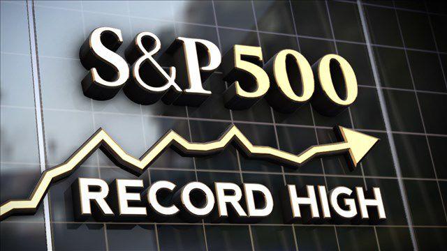 Top các cổ phiếu nổi bật năm 2020 trong nhóm S&P 500: Đâu là những cái tên xứng đáng?