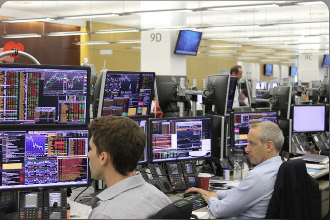 Nhận định của FX Trader JPMorgan London Desk ngày 26/2