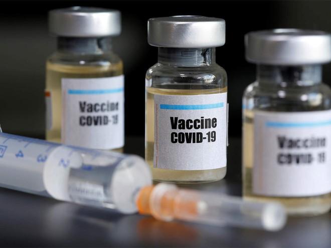 Tiêu điểm trong ngày: Quá trình chuyển giao Quyền Tổng thống và các vấn đề xoay quanh việc phân phối Vắc-xin !!