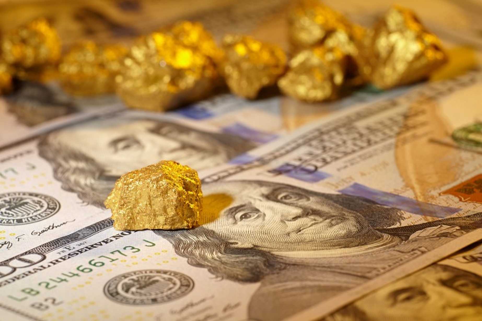 Giá vàng sẽ lên mốc 7,000 USD/oz vào năm 2025 nếu tiếp diễn động lượng hiện tại!