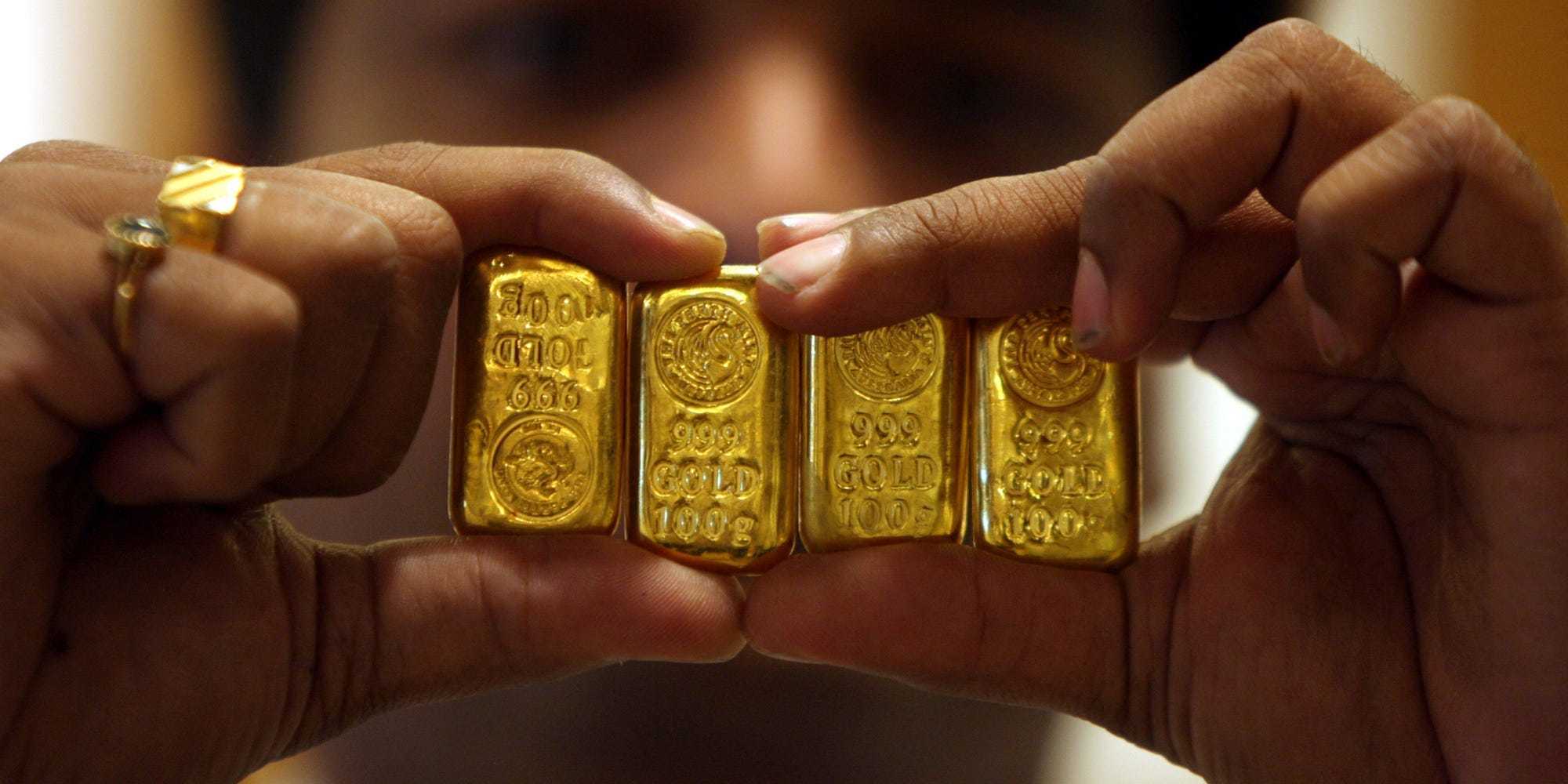 Đà giảm của vàng gần đây là do bị thao túng, cơ hội mua vào sắp tới?