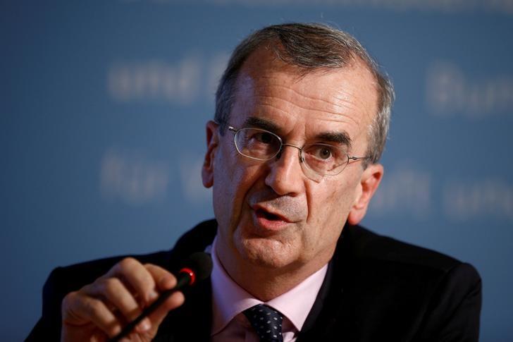 Thống đốc NHTW Pháp Villeroy: ECB nên xem xét điều chỉnh mục tiêu lạm phát.