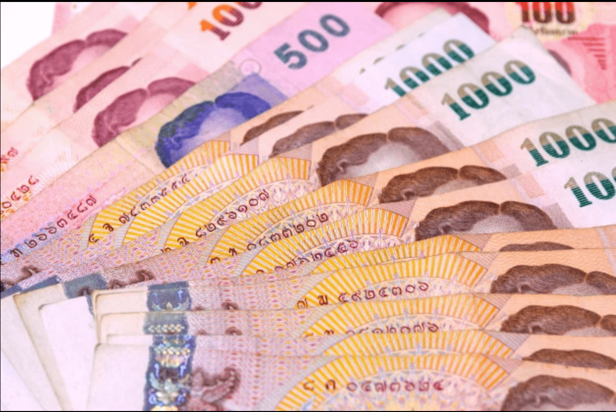 Đồng baht Thái Lan trở thành đồng tiền mất giá nhiều nhất tại Đông Nam Á