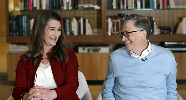 Tỷ phú Bill Gates và vợ bất ngờ tuyên bố ly hôn