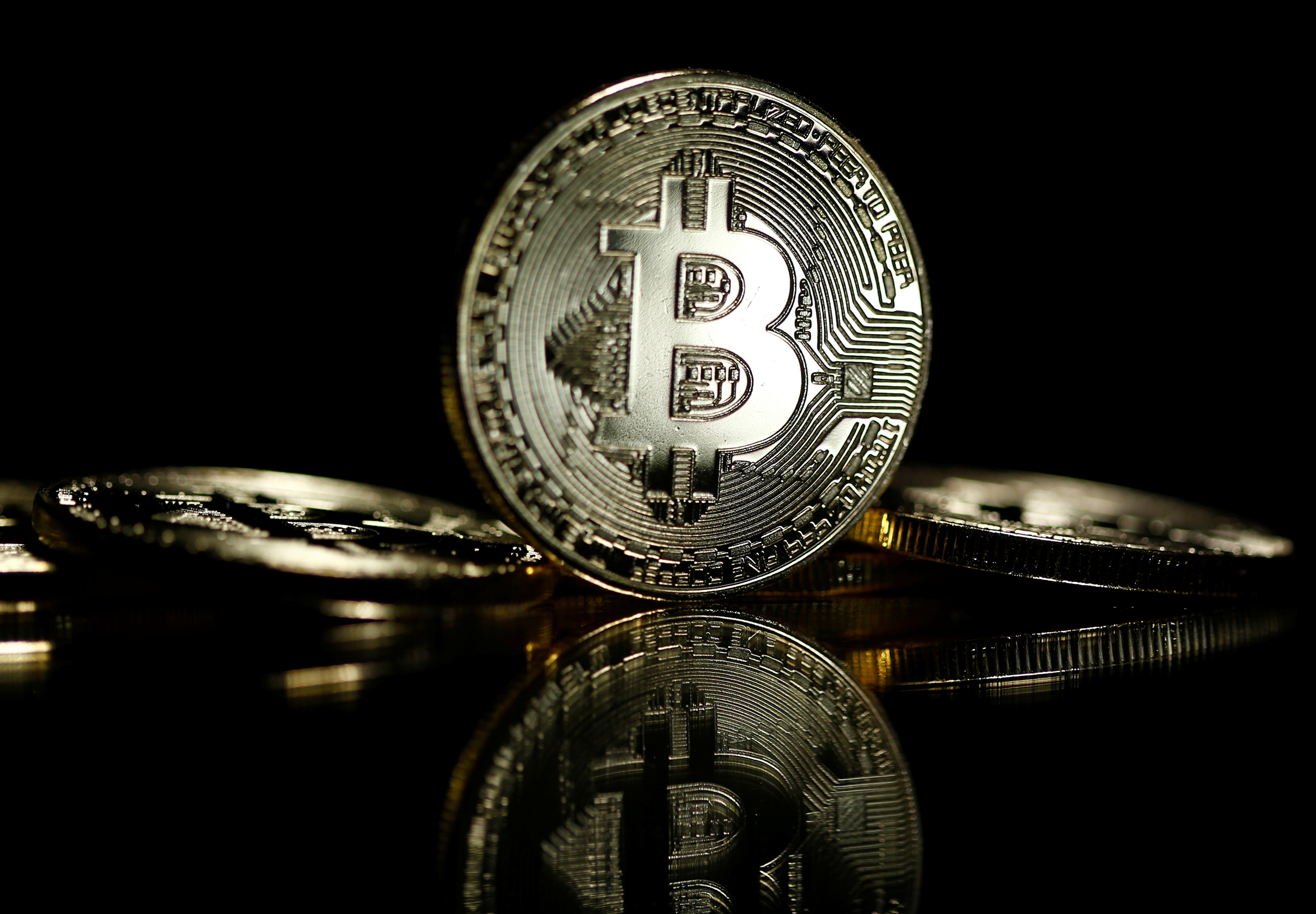 Quyết định pháp lý về Bitcoin khiến thị trường tiền điện tử dậy sóng