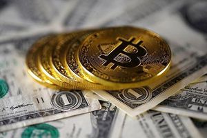 Giá Bitcoin tăng mạnh