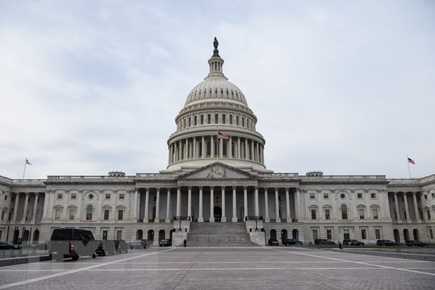 Thượng viện Mỹ thông qua dự luật nâng trần nợ công lên 31.400 tỷ USD