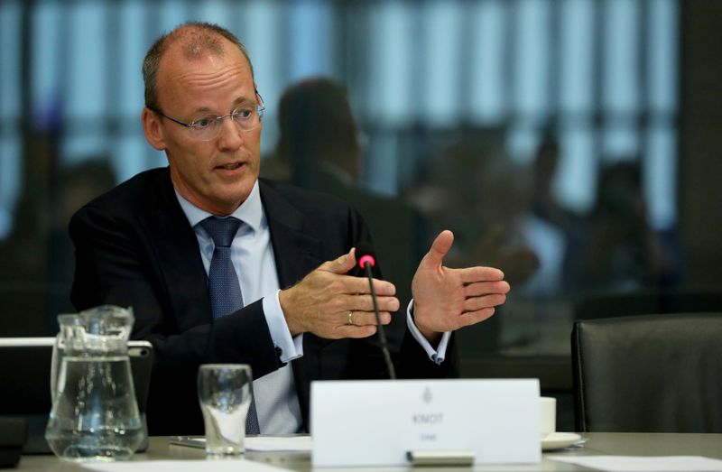 Một thành viên của ECB cho rằng đợt tăng lãi suất đầu tiên sẽ diễn ra trong quý IV năm nay