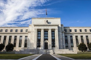 Đến lượt Goldman Sachs dự báo Fed tăng lãi suất 7 lần năm nay