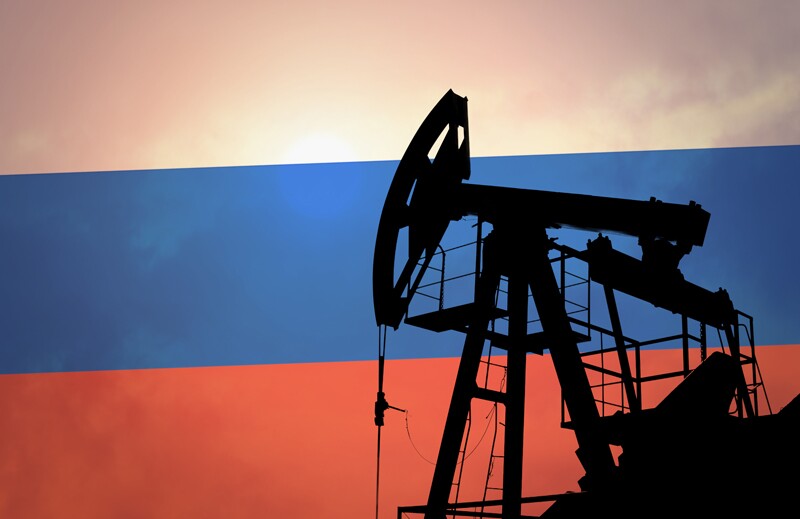 Dù bị cả thế giới tẩy chay, dầu Nga vẫn đang được Trung Quốc, Ấn Độ gom với giá rẻ như cho!