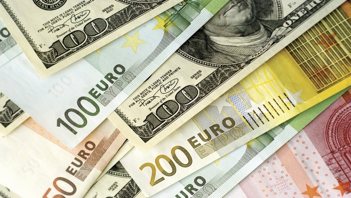 Nhận định đồng EUR: EUR/USD tiếp tục kiểm tra đỉnh tháng