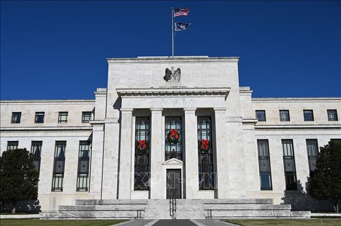 Thị trường giảm kỳ vọng Fed tăng 50 điểm cơ bản khi rủi ro tài chính bùng phát