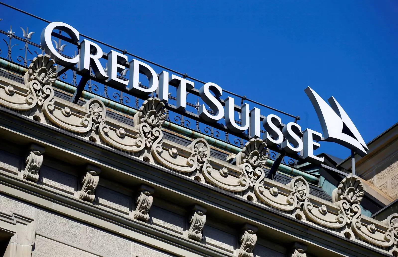 Ảnh hưởng của Credit Suisse sụp đổ sẽ lớn hơn nhiều so với SVB
