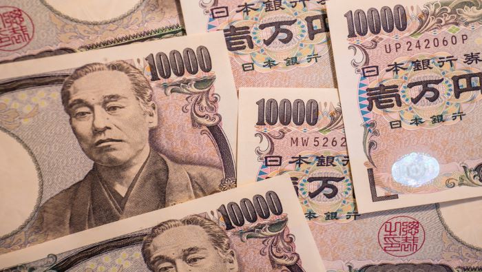 USD/JPY suy yếu khi lo ngại rủi ro bao trùm giao dịch giữa UBS - Credit Suisse