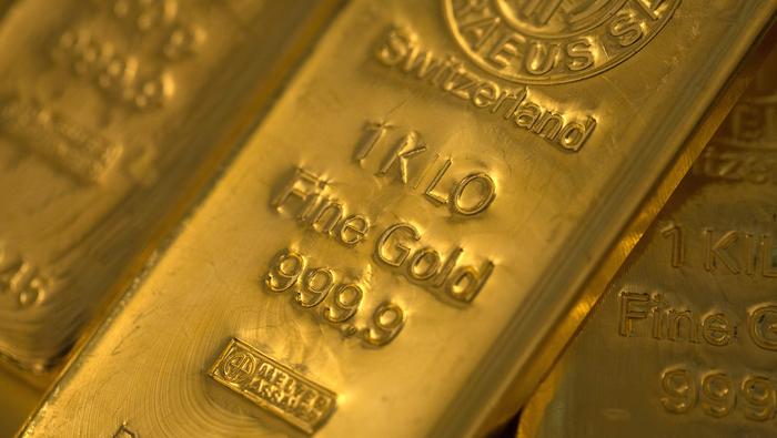 Nhận định giá Vàng: Ngưỡng $2,000 đang ở rất gần?