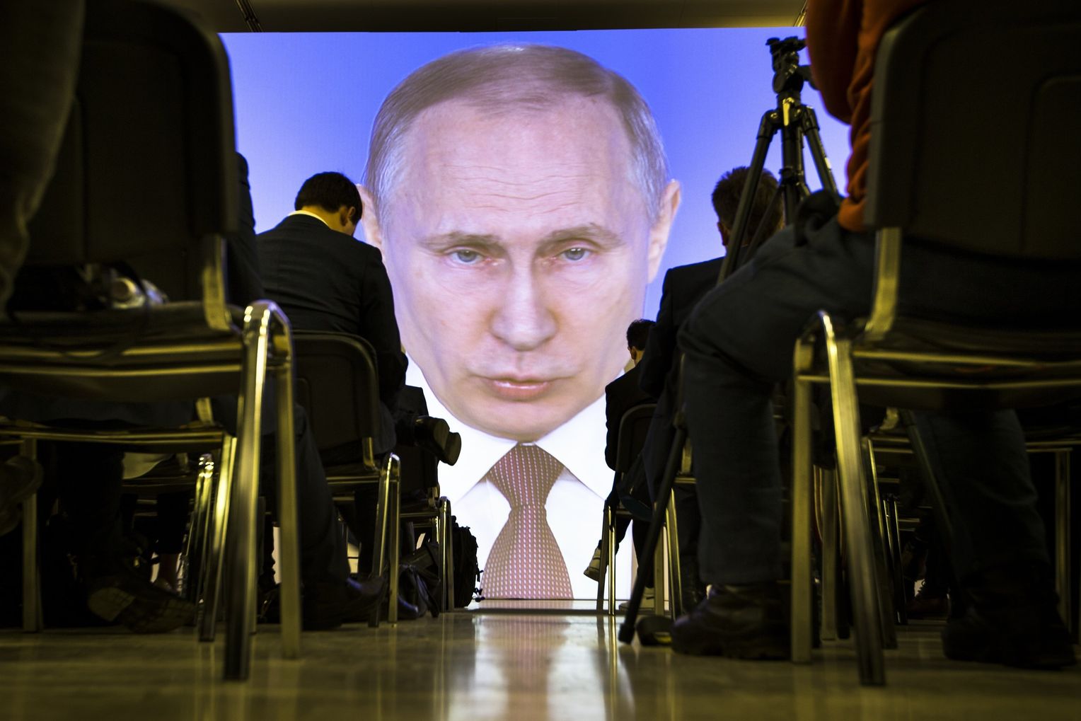 Góc nhìn của Financial Times về Đế chế mà Putin đang gây dựng
