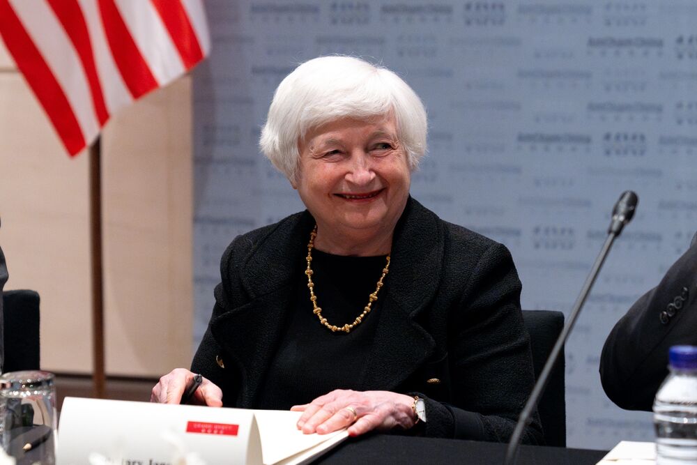 Bộ trưởng Tài chính Yellen: Vẫn còn quá sớm để loại trừ nguy cơ kinh tế Hoa Kỳ suy thoái