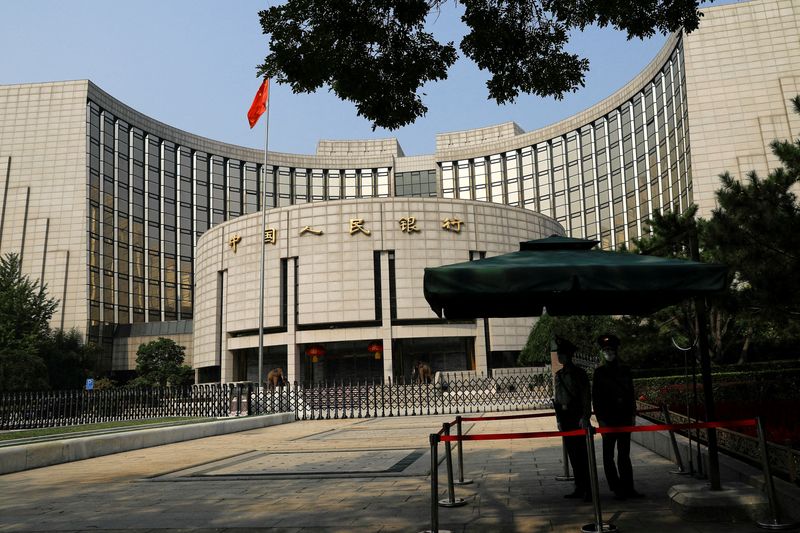 Ngân hàng Nhân dân Trung Quốc để ngỏ khả năng cắt giảm tỷ lệ dự trữ bắt buộc