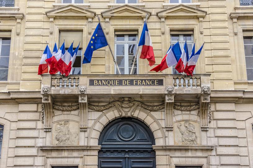 Pháp: Chàng trai vàng trong làng Lãi suất âm nay đang lo sợ về bong bóng nợ doanh nghiệp