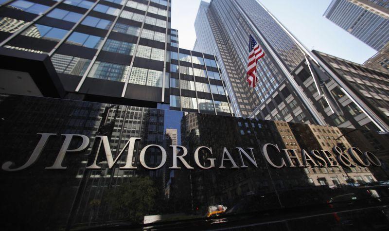 Chiến lược giao dịch của JP Morgan London ngày 18.05.2020: Duy trì Long USD so với EUR và GBP, chờ đợi thời cơ đối với các đồng khác.