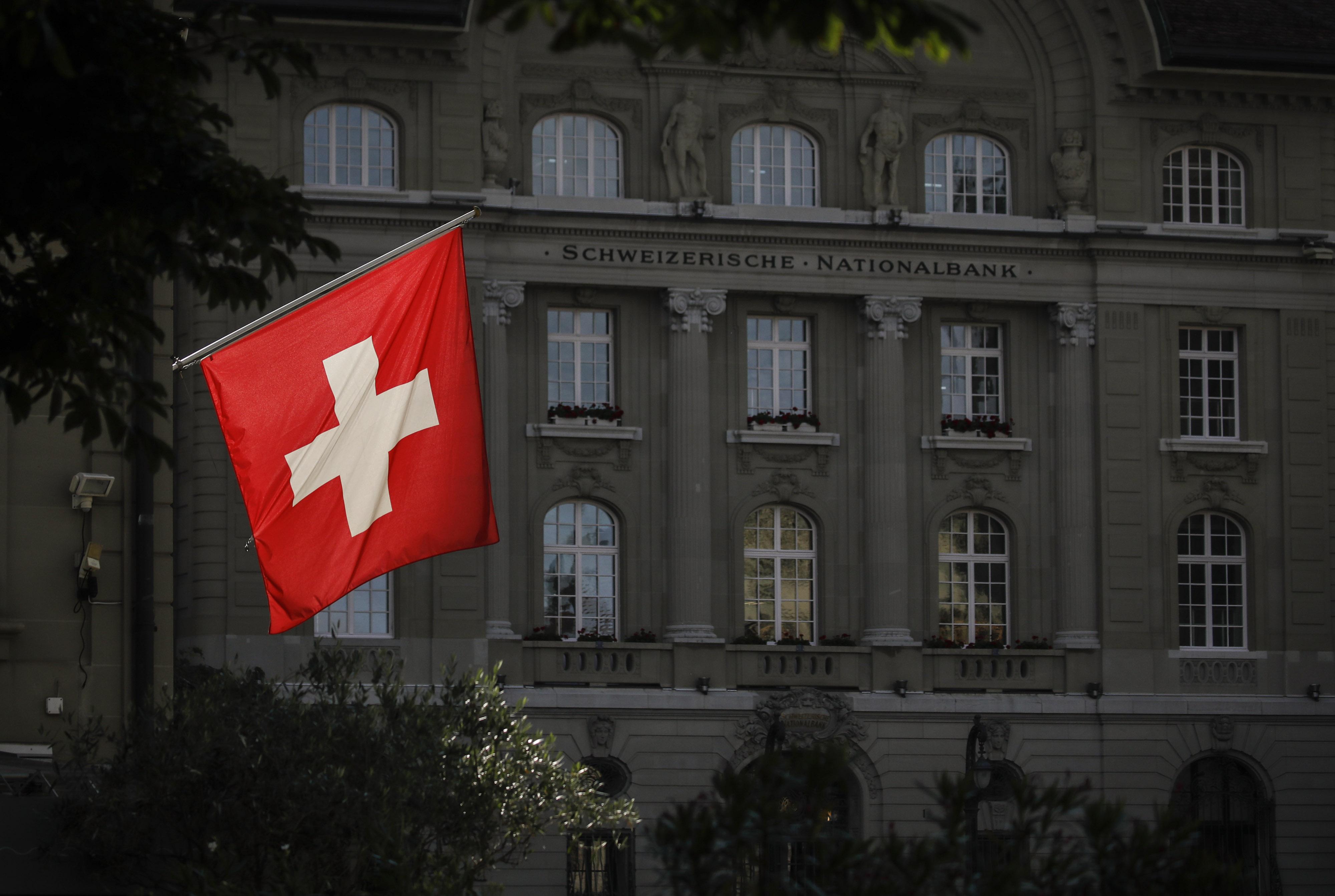Ngân hàng Trung ương Thụy Sĩ ngừng tay sau loạt động thái can thiệp nhằm khống chế đồng Franc