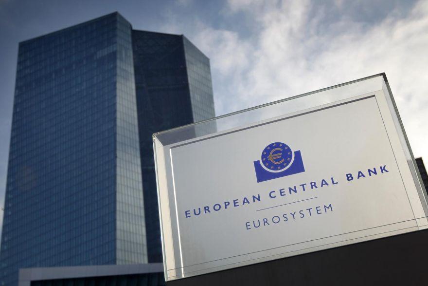 ECB tham chiến - 5 lựa chọn giải cứu thị trường ECB có thể sử dụng