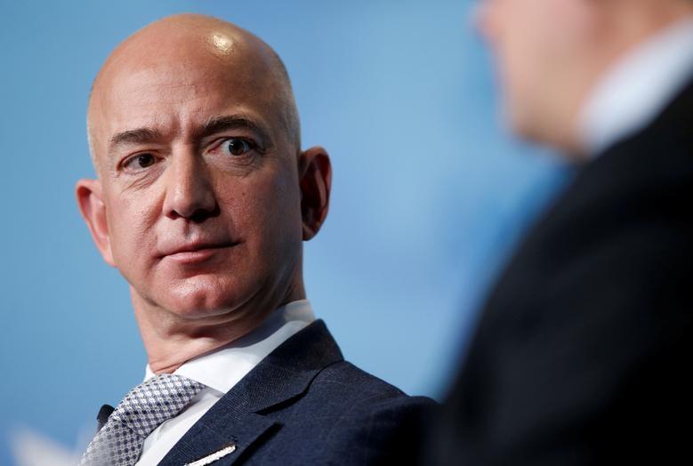 Mỹ đề xuất luật đánh thuế Jeff Bezos 5 tỷ USD/năm