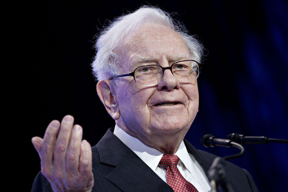Warren Buffett gia nhập câu lạc bộ 100 tỷ đô