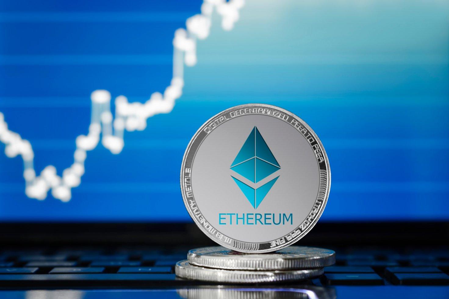 3 lý do Ethereum tăng giá mạnh hơn Bitcoin trong năm 2021