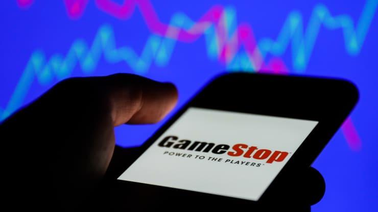 GameStop tiếp tục giảm hơn 42% bất chấp các biện pháp hạn chế giao dịch được gỡ bỏ