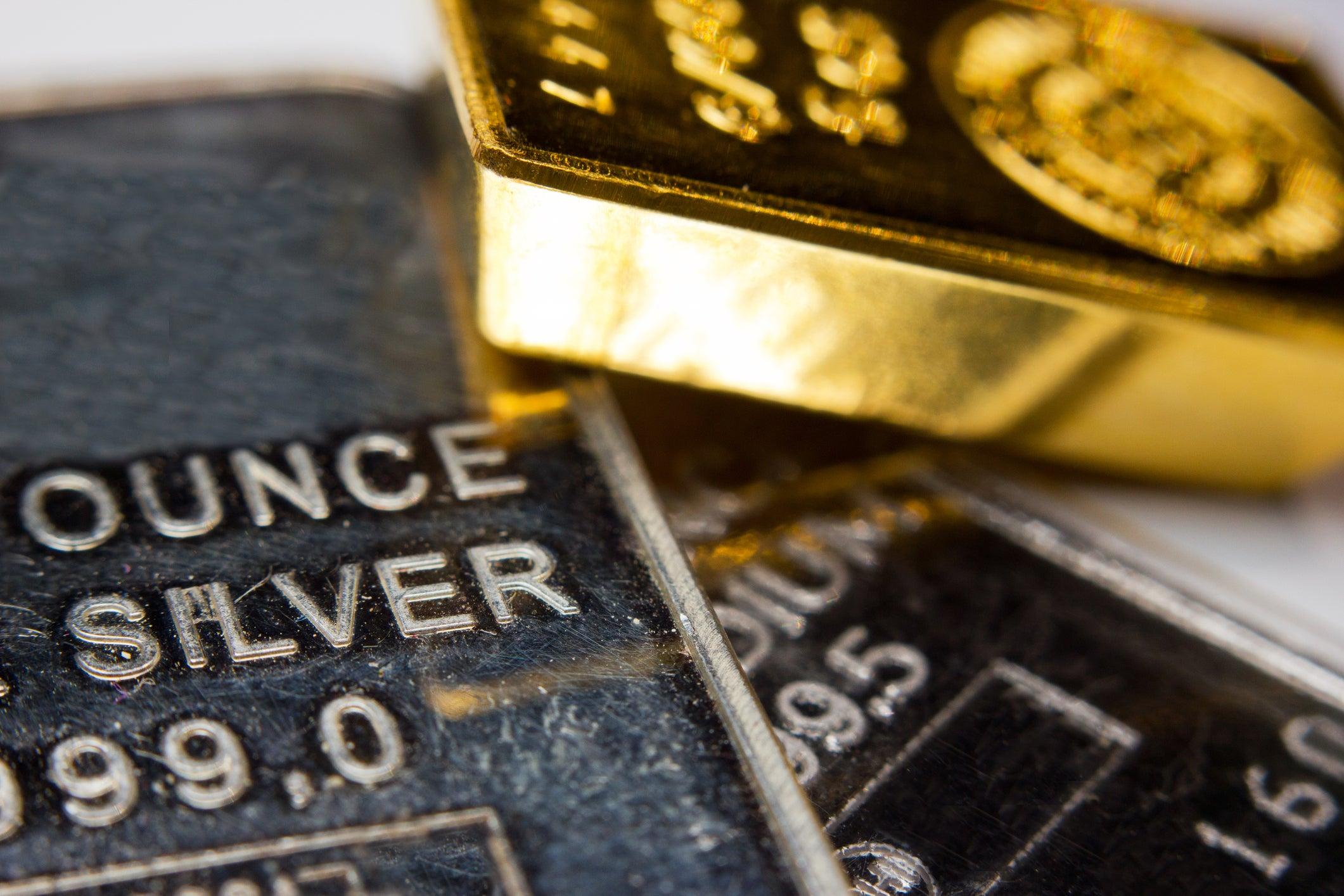 Đầu tư vàng và bạc: Đâu là sự khác biệt?