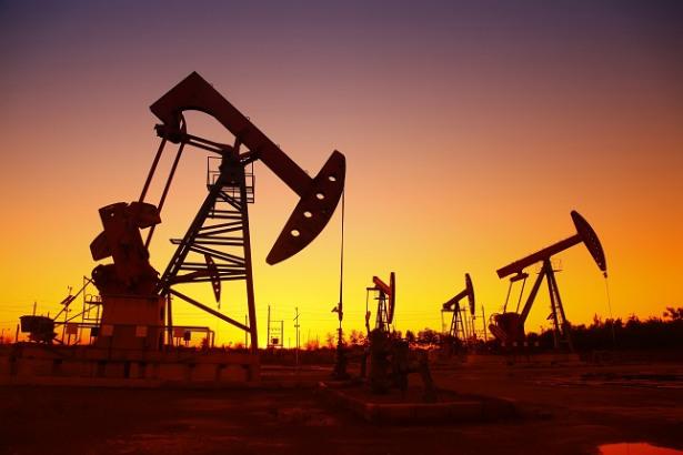 Triển vọng giá dầu thô Quý I năm 2021: Cơ hội đi kèm thách thức