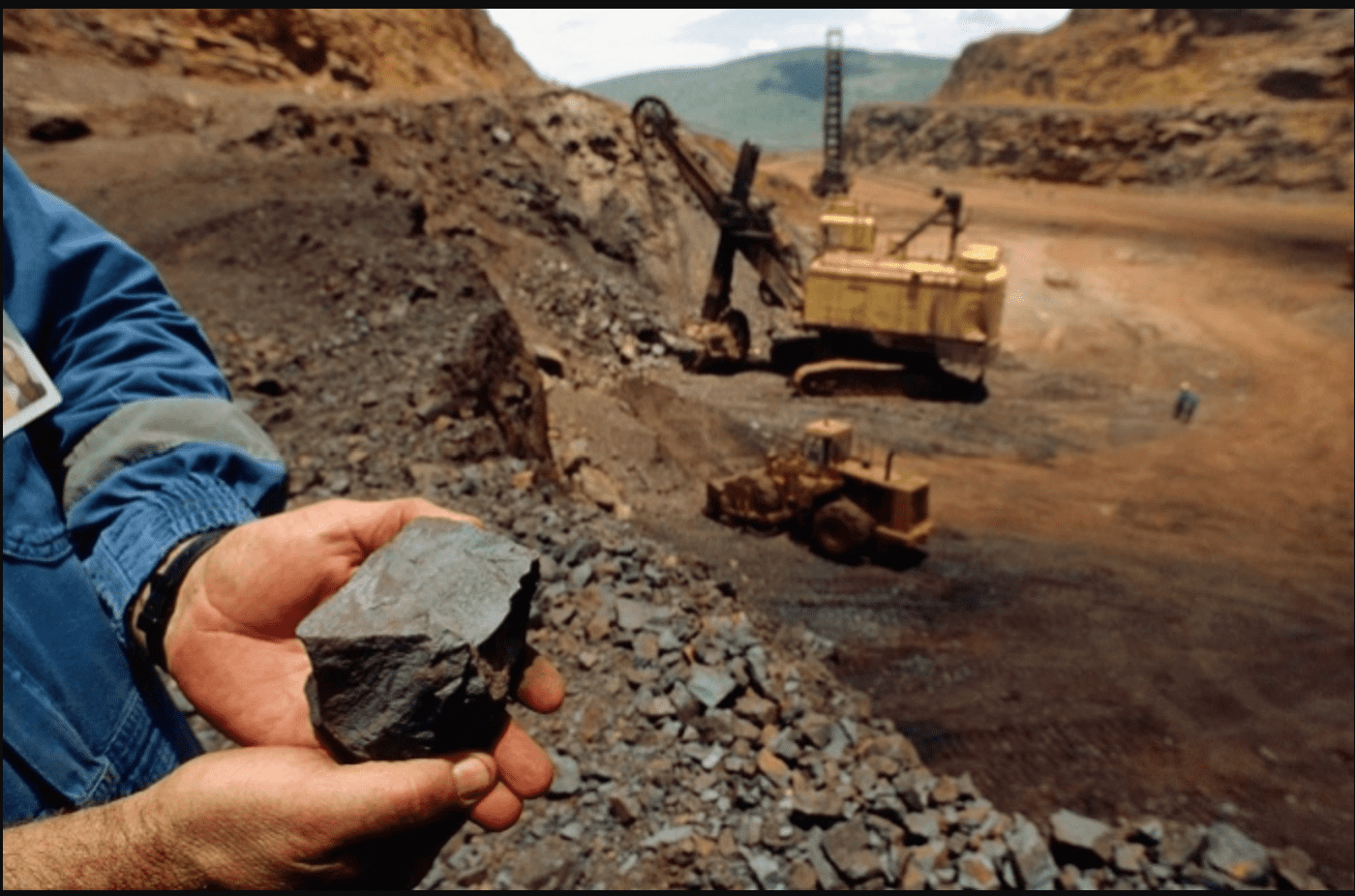 Dừng phụ thuộc Australia, Trung Quốc đi đâu để đảm bảo nguồn cung quặng sắt?