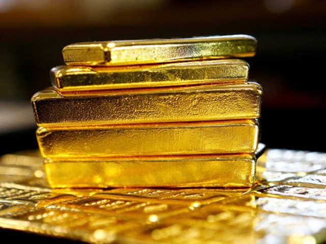 Giá vàng hôm nay ngày 31/3: Thủng mốc $1,700/oz, nhà đầu tư tháo chạy khỏi vàng