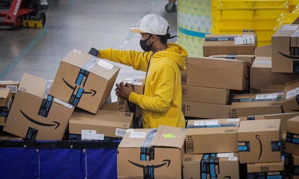 Lợi nhuận của Amazon tăng 220%