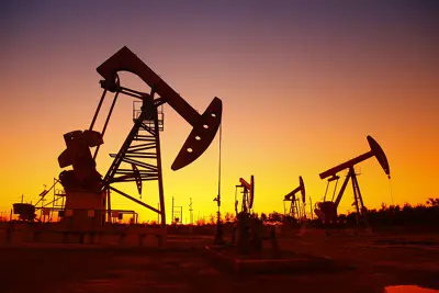 Oil Price Fundamental Daily Forecast – Lower Close Suggests Weak Start on  Monday