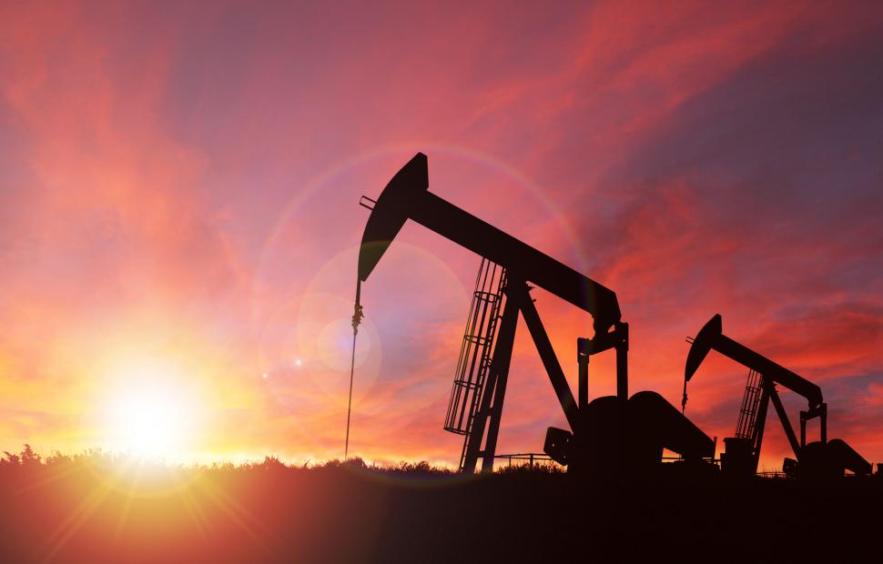 Triển vọng cho giá dầu vẫn còn trước tình trạng thâm hụt thị trường