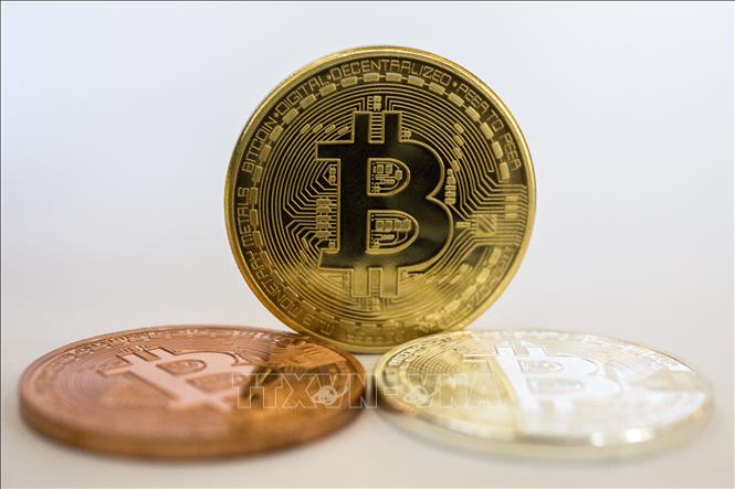 Bitcoin tiếp tục giảm 9% trong ngày 21/6
