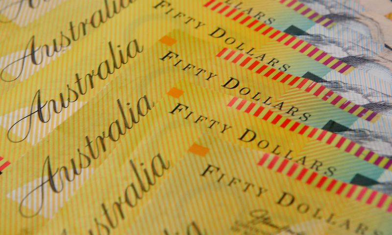 Australian banks must have a plan to deal with negative interest rates by  2022 - APRA By Reuters