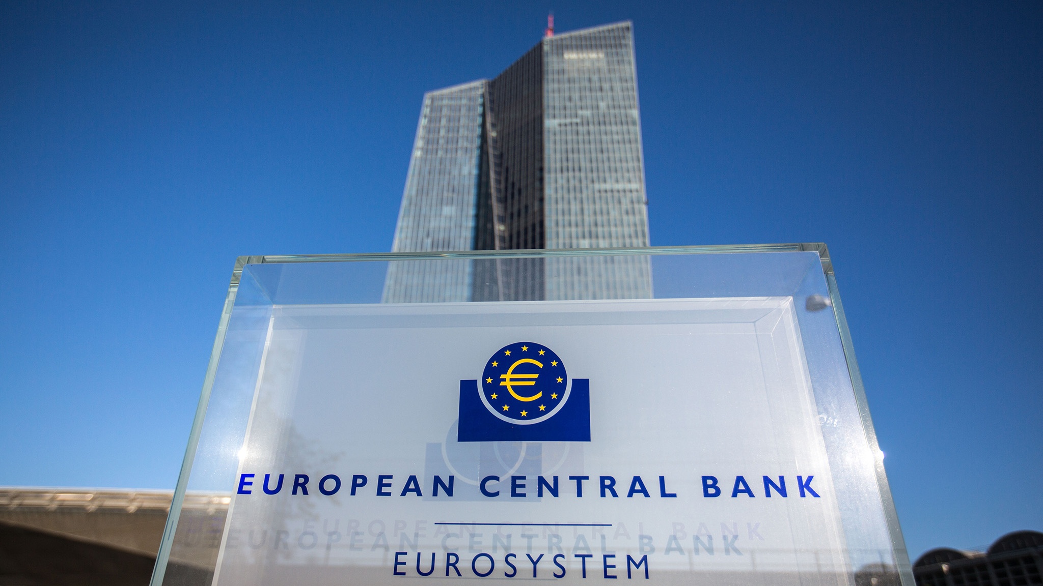 ECB và kỳ vọng lạm phát - Bài học từ Fed