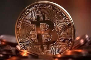 Bitcoin vượt đỉnh 50.000 USD, dân đầu cơ vào cuộc đua mới