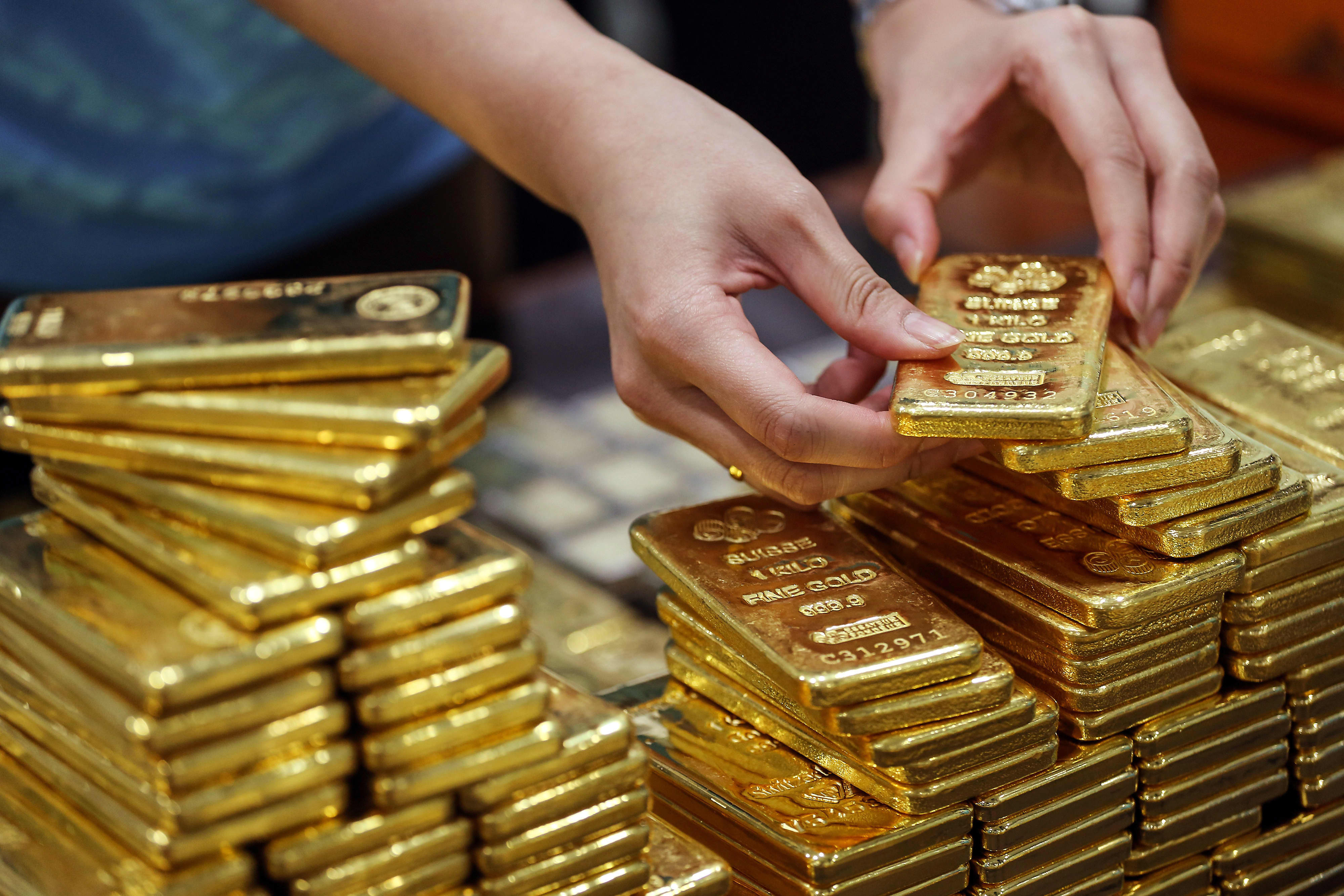 Giá vàng vẫn ngụp lặn kể từ đầu năm 2021 đến nay