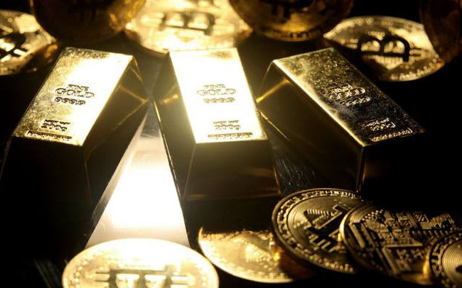 Financial Times: Nhà đầu tư đang tháo chạy khỏi vàng để tìm đến tiền số