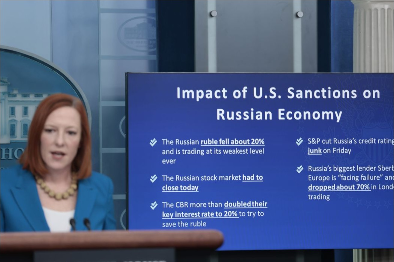Các biện pháp trừng phạt nhằm vào nền kinh tế Nga – Ai là người phải lo lắng nhất?