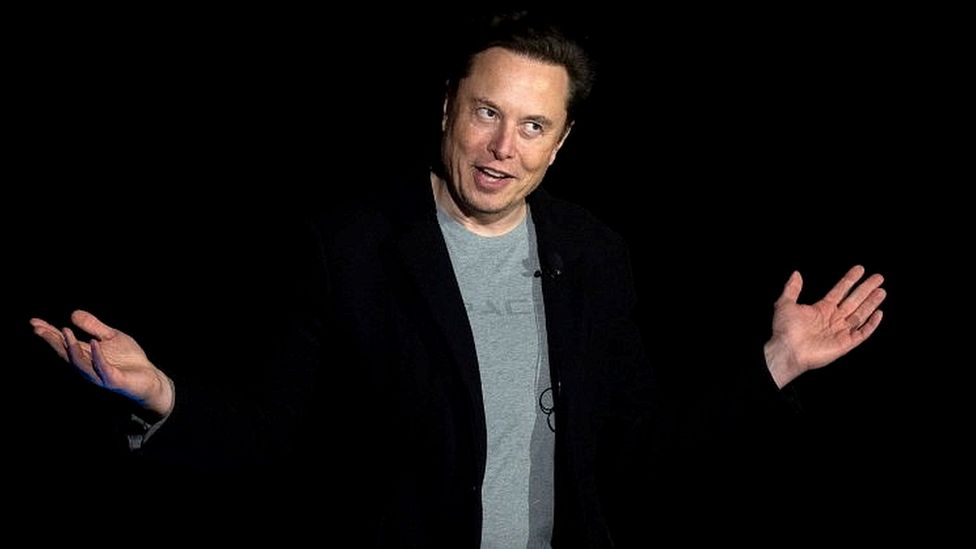 Elon Musk "chơi lớn", đề nghị mua toàn bộ Twitter (TWTR)