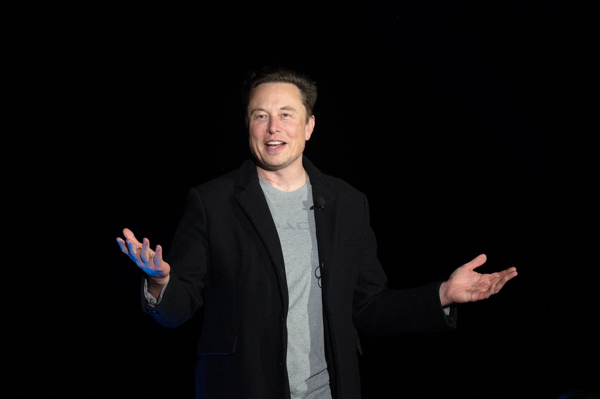 Elon Musk bị kiện 258 tỷ USD vì nghi vấn tạo chiêu trò ponzi với Dogecoin