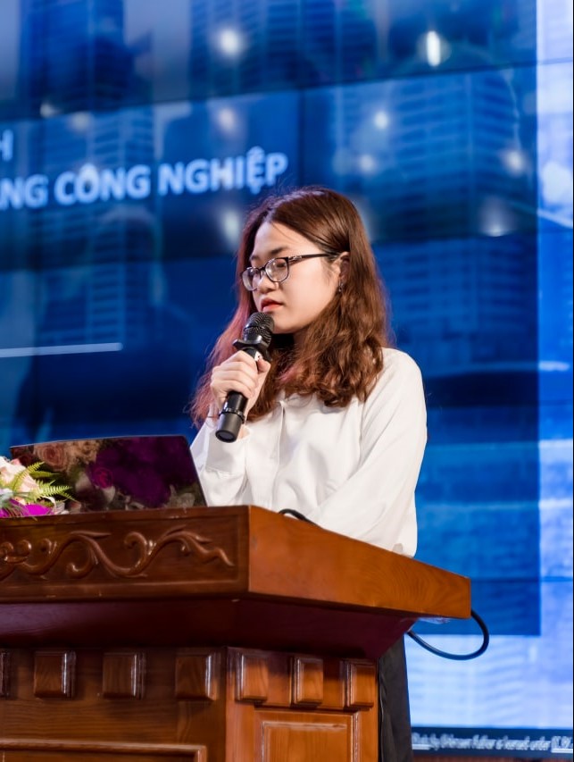 Nguyễn Hà Linh - Junior Analyst - Bài viết phân tích Mới Nhất từ chuyên gia Nguyễn Hà Linh