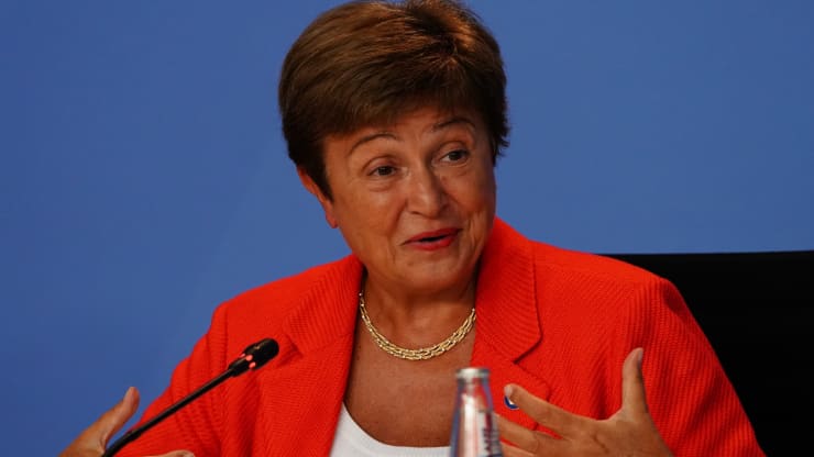 Giám đốc Điều hành Quỹ Tiền tệ Quốc tế (IMF) Kristalina Georgieva phát biểu trong cuộc họp báo ở Berlin ngày 26 tháng 8 năm 2021.