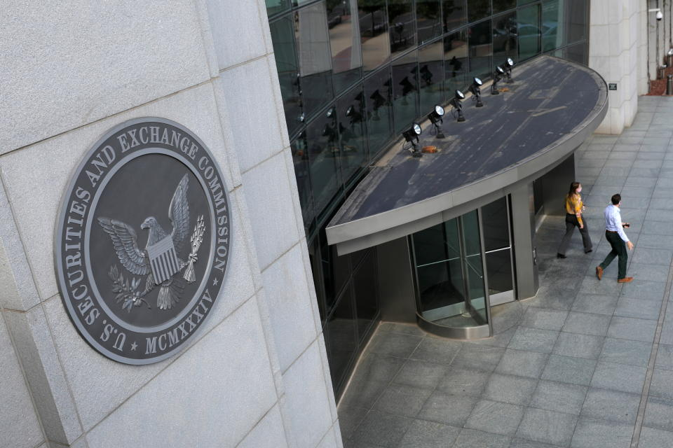 SEC proposes more transparency rules into hedge fund exposures - RetNews