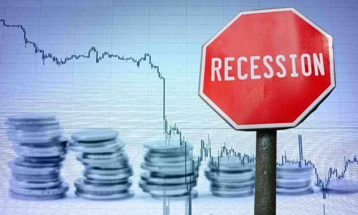Clear Indications of an Impending Recession